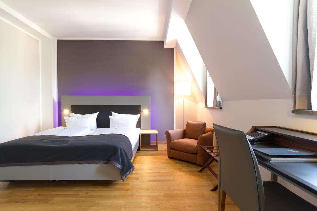 Qube Hotel Bahnstadt Heidelberg Bilik gambar
