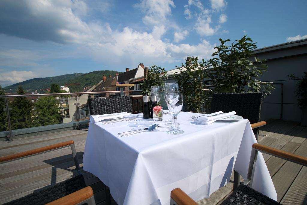 Qube Hotel Bahnstadt Heidelberg Restoran gambar